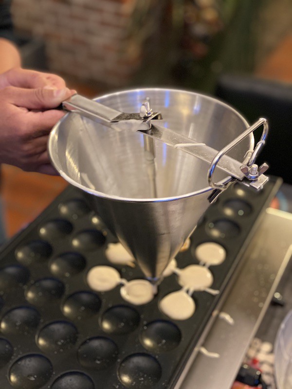 Deegdispenser poffertjes (incl. standaard)